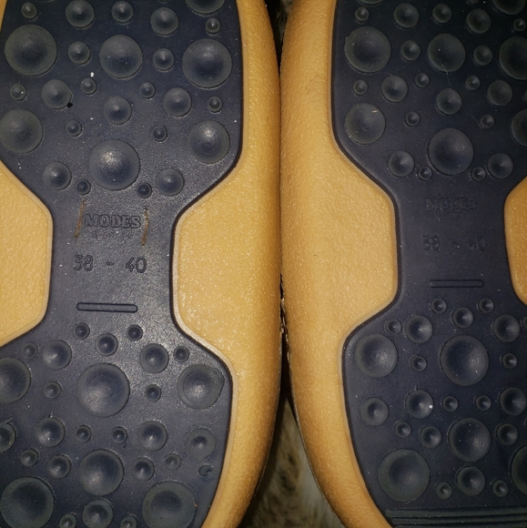 🐞SOLD🐞Modes Snowboots - Picture 4 of 4